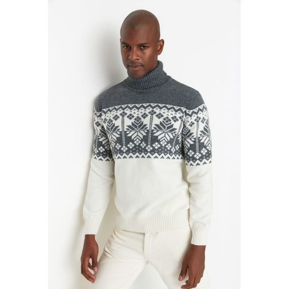 NWT Trendyol Men Regular fit Turtleneck Knitwear Sweater